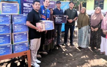 XLSMART Salurkan Bantuan Kebutuhan Pokok dan Akses Komunikasi bagi Korban Bencana di NTT