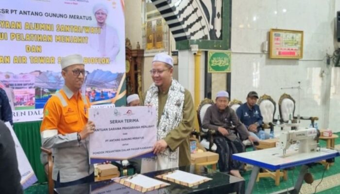 PT AGM Perkuat Kemandirian Santri melalui Pelatihan Menjahit dan Budidaya Ikan Bioflok