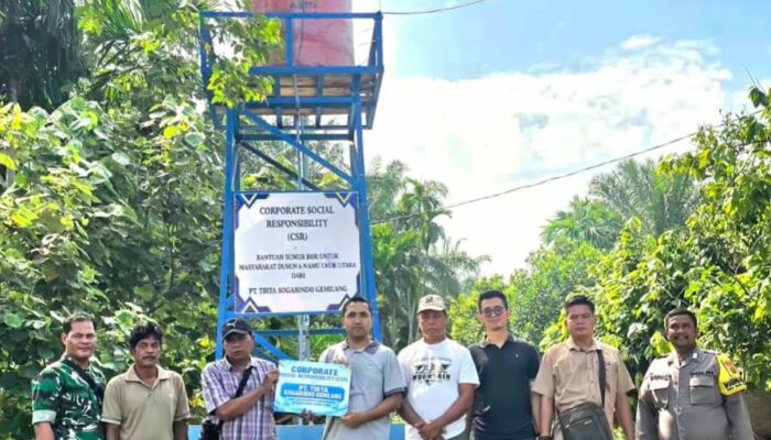 PT TSG Serahkan Bantuan Dua Titik Sumur Bor Kepada Warga Dsn.IV dan Dsn VI Desa Namukur Utara Melalui CSR