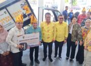Spesial HUT ke-48 Kota Palu, PT Citra Palu Minerals Serahkan 48 Unit Kendaraan Pengangkut Sampah
