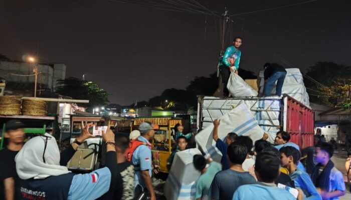Kemensos Salurkan Bantuan Rp223 Juta untuk Korban Kebakaran Kampung Muka