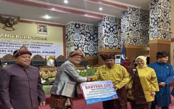 Bank Sumsel Babel Salurkan CSR Rp311,2 Juta untuk Dukung Pengelolaan Sampah dan Industri Serat Nanas di Pangkalpinang