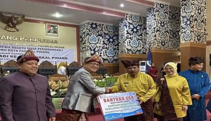 Bank Sumsel Babel Salurkan CSR Rp311,2 Juta untuk Dukung Pengelolaan Sampah dan Industri Serat Nanas di Pangkalpinang