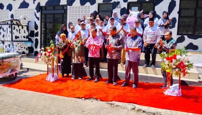 Menggerakkan Ekonomi dari Kampung Susu Lawu