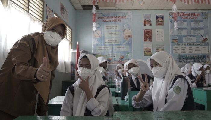 Menjaga Ruang Belajar Tetap Aman di Tengah Kepungan Asap Karhutla