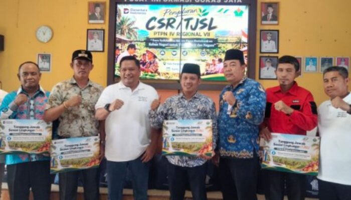 Perkuat Sinergi dengan Warga, PTPN IV Regional VII Kebun Bekri Salurkan Rp 103 jutaan CSR/TJSL