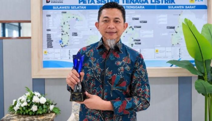 PLN Sulselrabar Raih Gold ICA dan ISDA Lewat Pengolahan Sampah Plastik