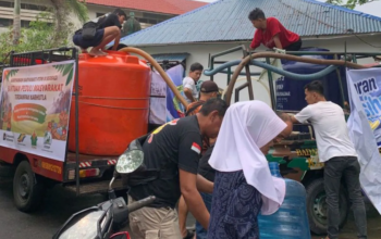 PalmCo Salurkan Jutaan Liter Air Bersih-Masker Bagi Korban Karhutla