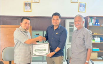 PTPN I Regional 7 Salurkan Bantuan TJSL untuk Masjid Baiturrohim Kopri Raya