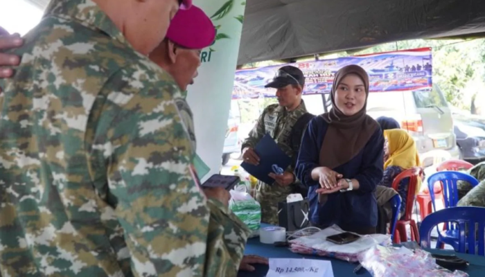 SGN Salurkan 16,5 Ton Gula Nusakita untuk Baksos TNI
