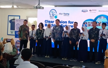 Rohto Peduli Kesehatan Mata, 2.000 Kacamata Gratis Dibagikan di 5 Daerah