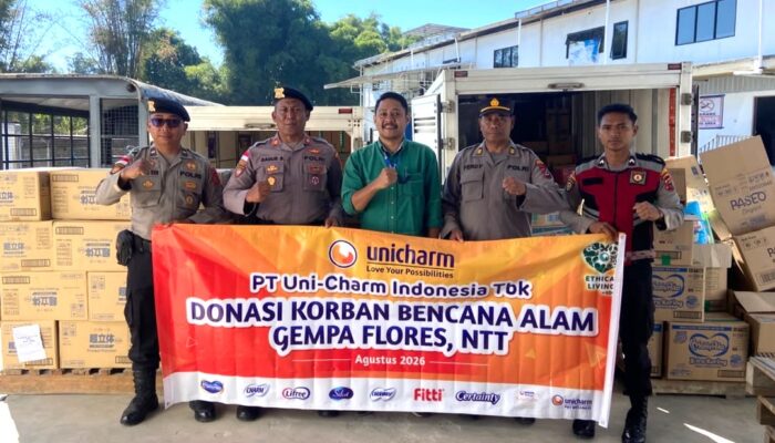 Bantuan Popok hingga Pembalut untuk Penyintas Gempa Flores
