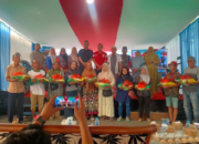 Perumda AMGP Singkawang Salurkan 1.000 Paket Sembako Murah untuk Warga