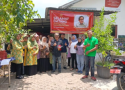 Totok Hedi Serahkan Bantuan TJSL Pegadaian untuk KWT di Sleman