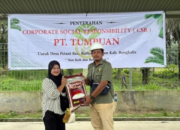 PT Tumpuan Salurkan 200 Paket Sembako untuk Warga Desa Petani Bengkalis