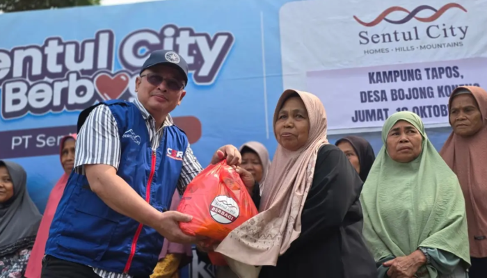 Perkuat Hubungan dengan Warga, Sentul City Salurkan Bantuan Sembako di Tapos Bogor