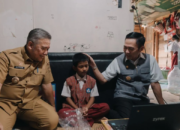 4.000 Anak di Palembang Terima Bantuan Laptop dan Kuota Internet