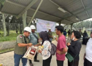 PT Tumpuan Salurkan 200 Paket Sembako untuk Warga Desa Petani, Bengkalis