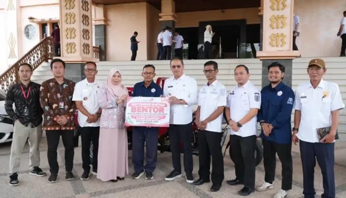 Telkom dan Pelindo Salurkan Bantuan CSR untuk Dukung Pengelolaan Sampah dan Pembangunan Tubaba