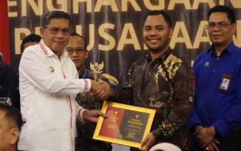 Pemkot Beri Penghargaan TSP Ke 23 Penerima