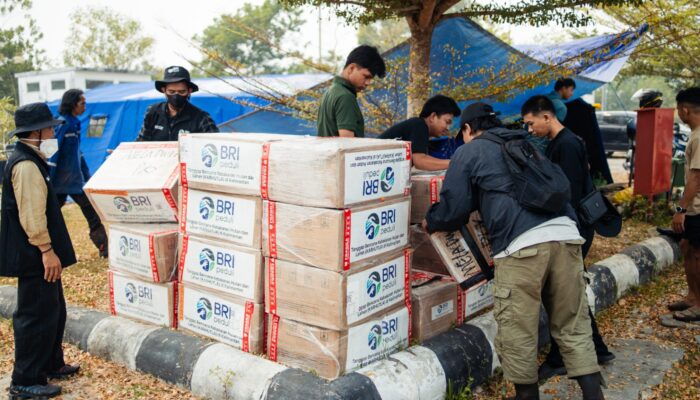 Perkuat Barisan Penanganan Karhutla, BRI Peduli Salurkan 270 Unit Mesin Pompa Air untuk Bantu Kendalikan Titik Api di Sejumlah Wilayah Kalimantan